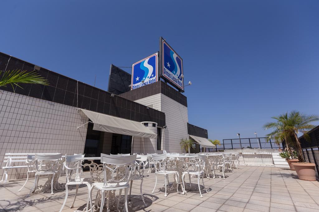 Dimas Lessa Hotel Montes Claros Bagian luar foto
