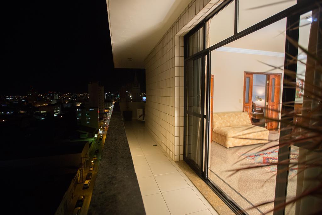 Dimas Lessa Hotel Montes Claros Bagian luar foto