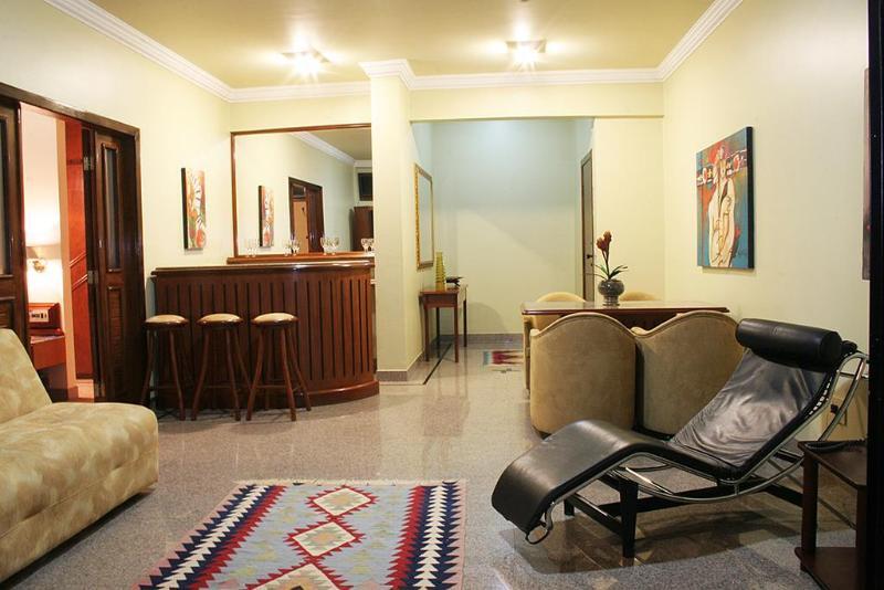 Dimas Lessa Hotel Montes Claros Bagian luar foto