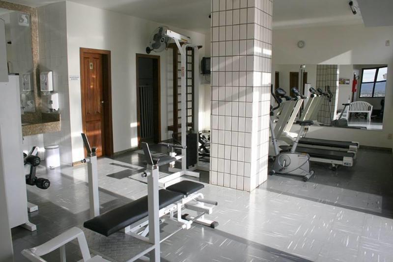 Dimas Lessa Hotel Montes Claros Bagian luar foto