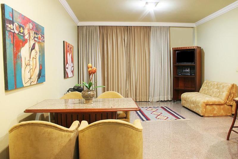 Dimas Lessa Hotel Montes Claros Bagian luar foto